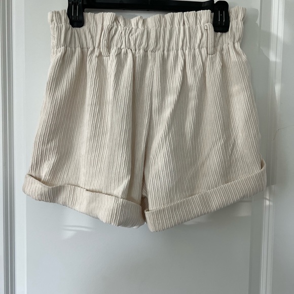 Kittenish Corduroy Shorts - Cream - Size small - Picture 2 of 2
